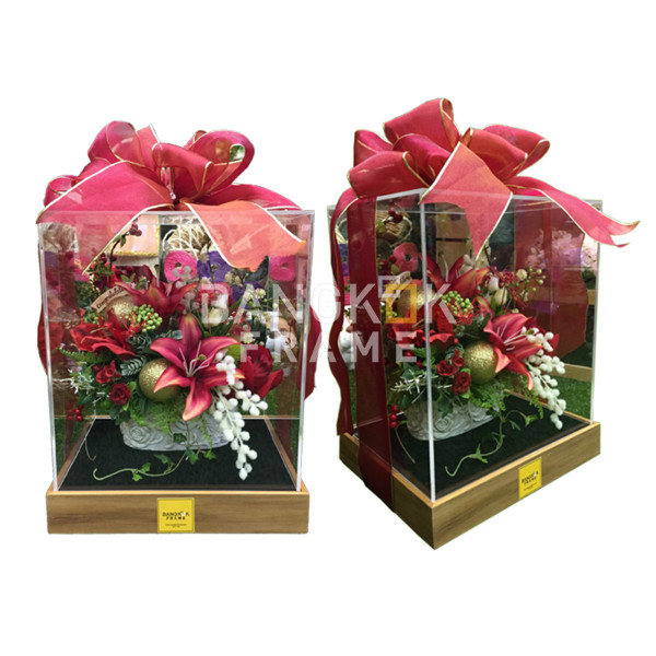 กรอบกล่องใสโชว์สินค้าฐานไม้